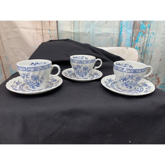 3 Wood & Sons England , ironStone Old Staffordshire Cup and Saucers - Picture 5 of 8